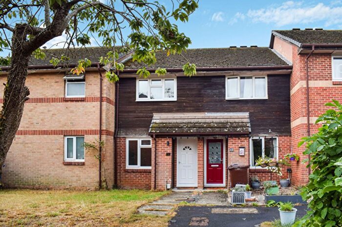 2 Bedroom Terraced House To Rent In Wilsdon Way, Kidlington, OX5