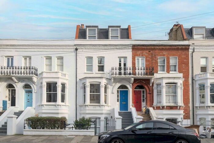 2 Bedroom Flat To Rent In Oxberry Avenue, London, SW6