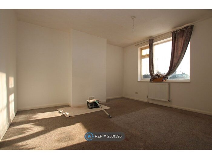 3 Bedroom Semi-Detached House To Rent In Coronation Road, Sheerness, ME12