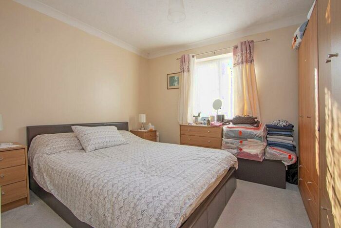 1 Bedroom Flat For Sale In Cameron Square, Kings Place, CR4