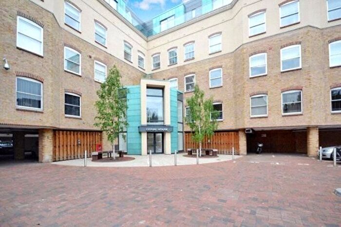 2 Bedroom Flat To Rent In Gemini House, New London Road, Chelmsford, CM2