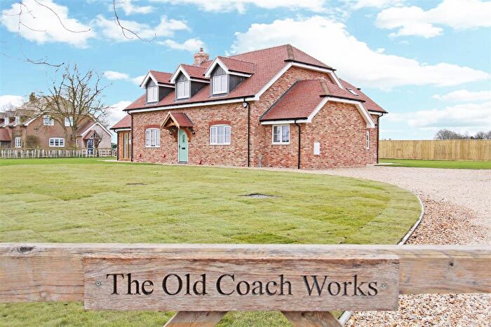 4 Bedroom Detached House For Sale In Salisbury Road, Palestine, Andover, SP11