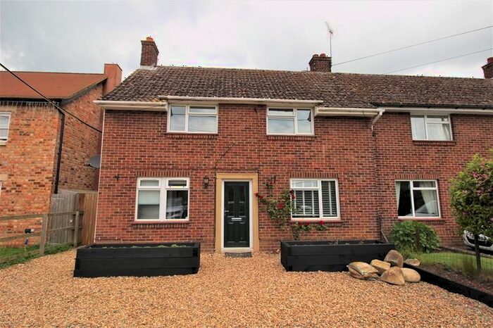 3 Bedroom Semi-Detached House To Rent In Bryants Close, Uppder Dean, PE28