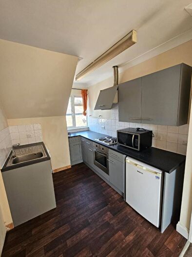 1 Bedroom Flat To Rent In Brighton Road, South Croydon, Surrey, CR2