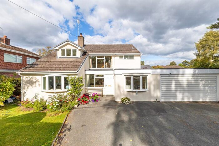 5 Bedroom Detached House For Sale In Hadrian Way ¿ Large Family Home Of Square Feet With Very Attractive Garden, CW8