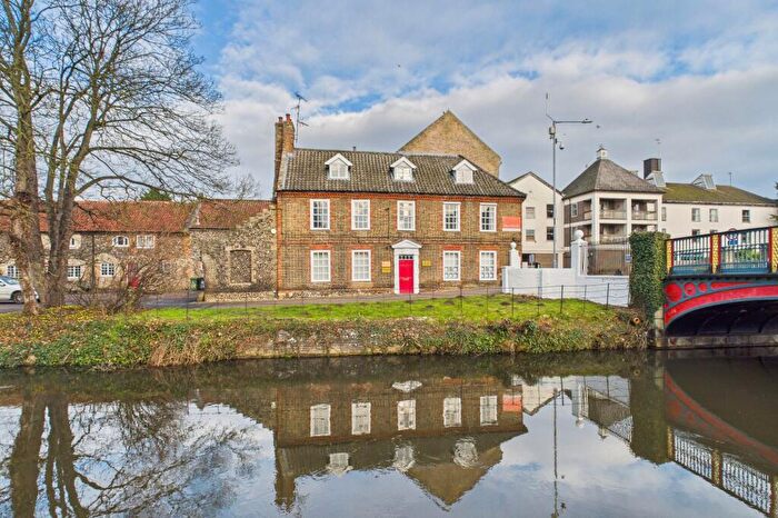 1 Bedroom Flat To Rent In Bridge Street, Bridge House, IP24