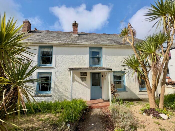 4 Bedroom Semi-Detached House For Sale In St Teath, PL30