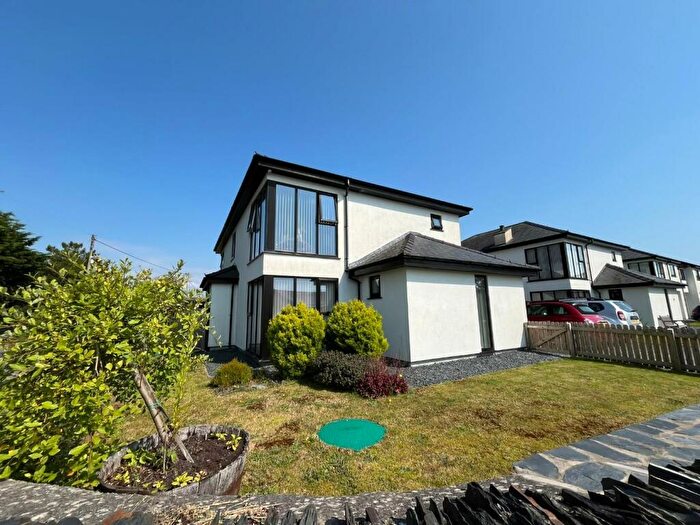 4 Bedroom Detached House For Sale In Cae Eithin, Morfa Bychan, Porthmadog, LL49
