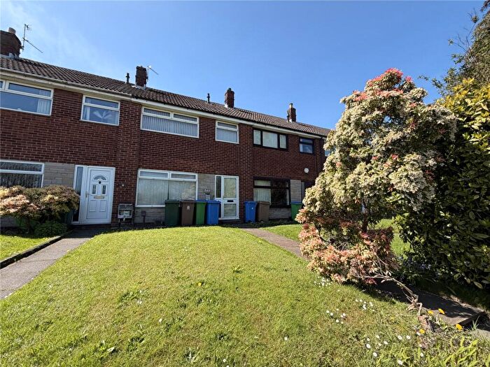 3 Bedroom Terraced House For Sale In Hollin Lane, Middleton, Manchester, M24