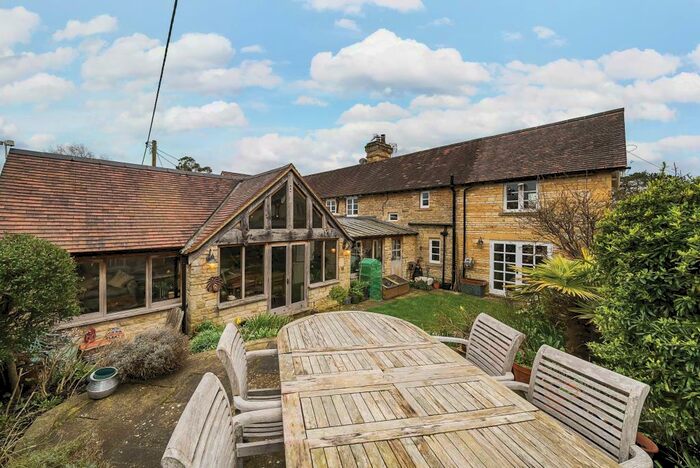 4 Bedroom Cottage For Sale In Great Rollright, Oxfordshire, OX7