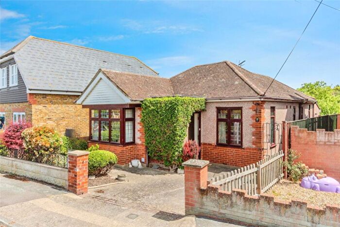 2 Bedroom Bungalow For Sale In Parsonage Chase, Minster On Sea, Sheerness, Kent, ME12