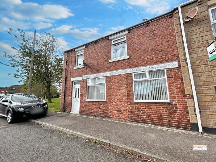 3 Bedroom Semi-Detached House For Sale In Front Street, Old South Moor, DH9