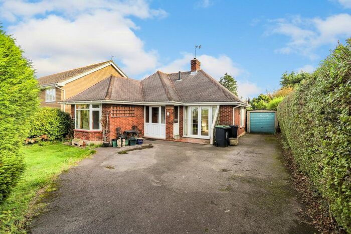 2 Bedroom Detached Bungalow To Rent In Seaton Road, Highcliffe, Dorset., BH23