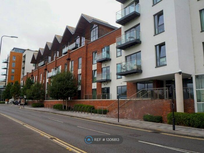 1 Bedroom Flat To Rent In Baily, Newbury RG14