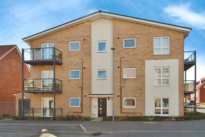 2 Bedroom Flat For Sale In Berrenda Avenue, Whitehouse, Milton Keynes, MK8