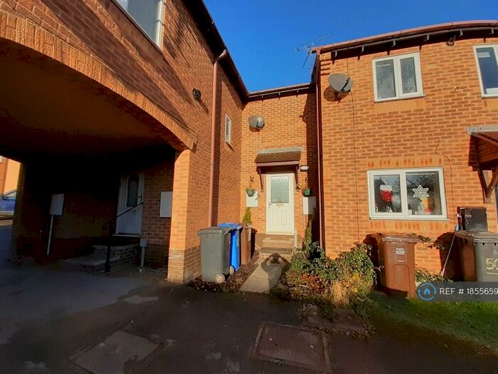 2 Bedroom Terraced House To Rent In Lundwood Grove, Owlthorpe, Sheffield, S20