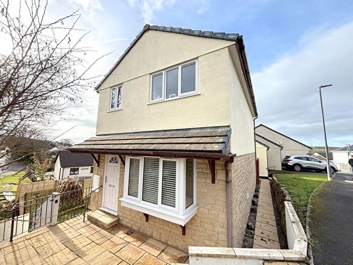 3 Bedroom Detached House For Sale In Gweal Wartha, Helston, TR13