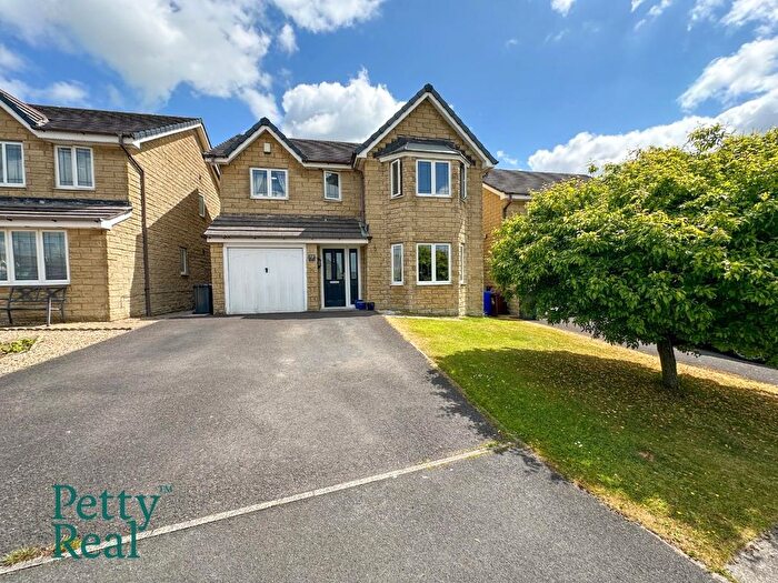 4 Bedroom Detached House For Sale In Fir Trees Close, Nelson, BB9