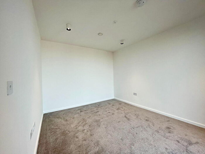 2 Bedroom Apartment To Rent In Uptown, Marlstone Avenue, Salford, M3