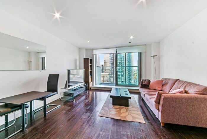 1 Bedroom Flat To Rent In Pan Peninsula, London, E14