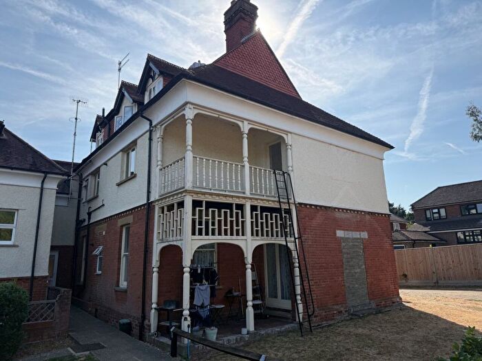 1 Bedroom Flat To Rent In , Guildford, Surrey, GU1