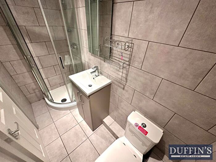 1 Bedroom House To Rent In High Street, Blackburn, BB1