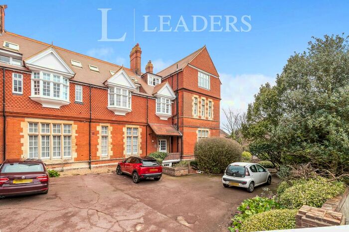 1 Bedroom Flat To Rent In Staveley Road, Eastbourne BN20