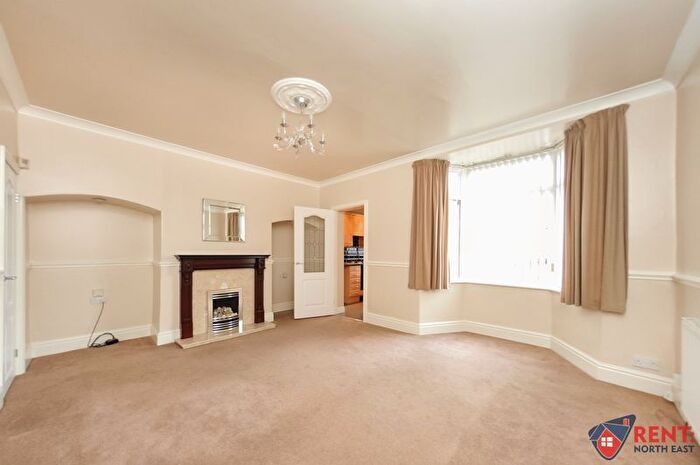 3 Bedroom Semi-Detached House To Rent In Fern Dene Road, Gateshead, NE8