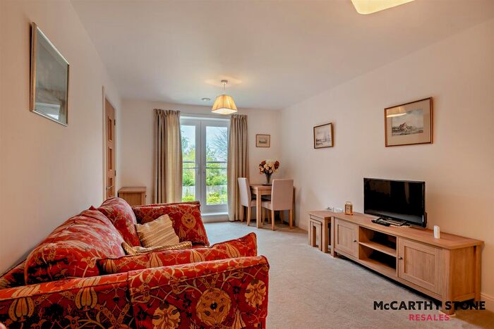 1 Bedroom Flat For Sale In Louis Arthur Court, New Road, North Walsham, NR28