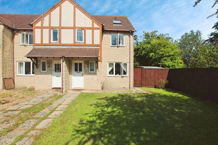 4 Bedroom End Of Terrace House To Rent In Dewfalls Drive, Bradley Stoke, Bristol, BS32