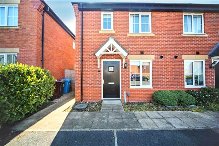 3 Bedroom Semi Detached House To Rent In Bedroom Semi Detached House In Stratford Drive, Prescot, L34