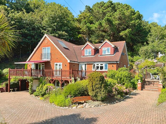 4 Bedroom Detached House For Sale In Cliff Road, Hythe, CT21