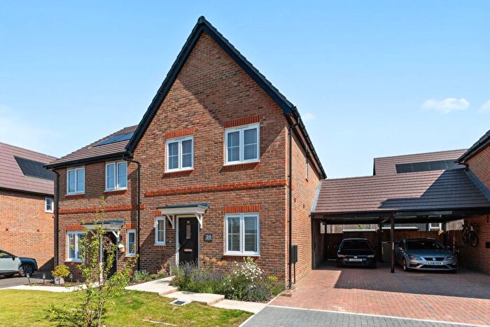 3 Bedroom Semi-Detached House For Sale In Snowdrop Way, Horsham, RH12