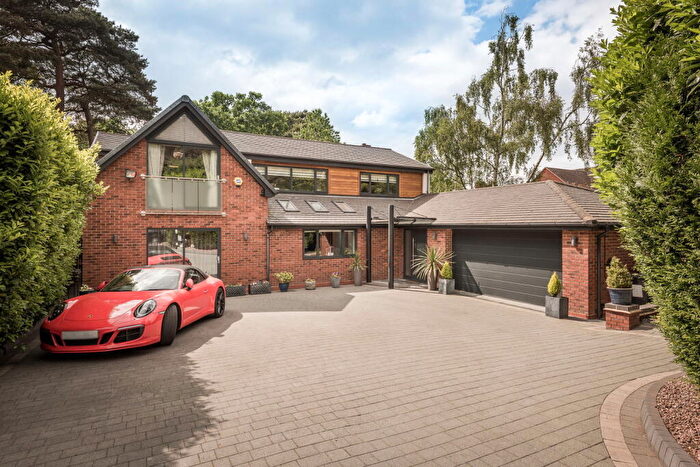 6 Bedroom Detached House For Sale In Grasmere Avenue, Little Aston, B74