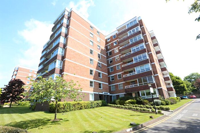 2 Bedroom Flat To Rent In Greenacres, Preston Park Avenue, Brighton, BN1