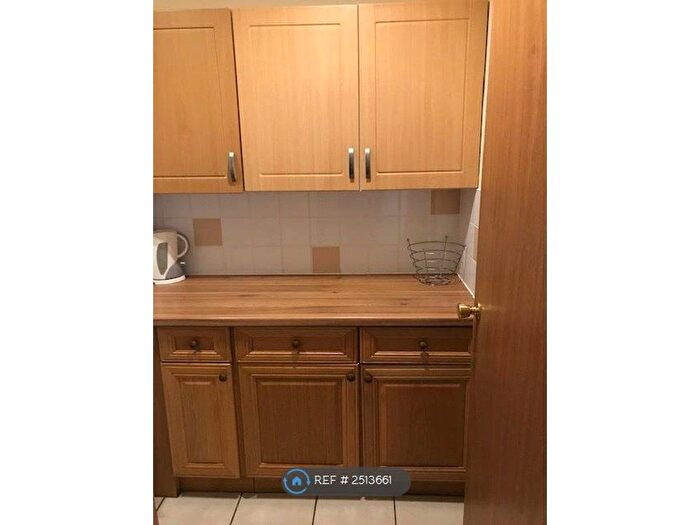 1 Bedroom Flat To Rent In Washington Street, Workington, CA14