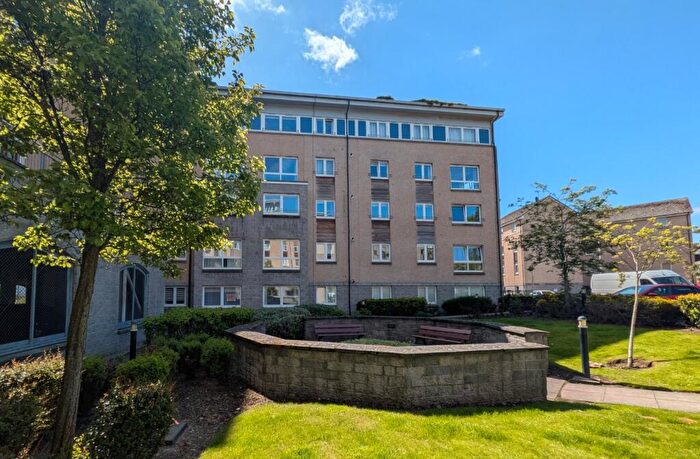 1 Bedroom Flat To Rent In Portland Street, Aberdeen, AB11
