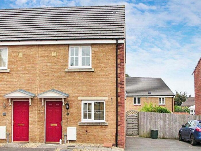 2 Bedroom House To Rent In Clos Y Cudyll Coch, Broadlands, Bridgend, CF31