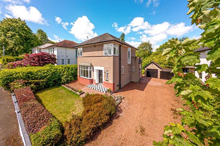 3 Bedroom Detached House For Sale In Sunningdale Avenue, Newton Mearns, Glasgow, East Renfrewshire, G77