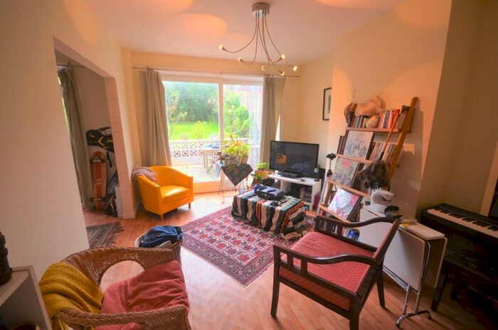 3 Bedroom End Of Terrace House To Rent In Truslove Road, West Norwood, London, SE27