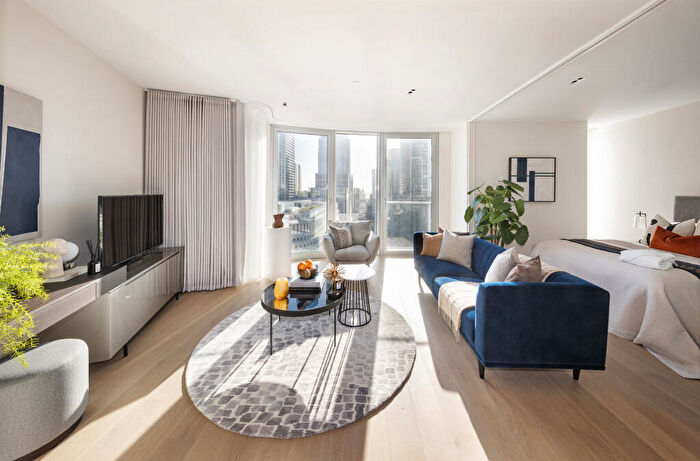 1 Bedroom Apartment To Rent In Newfoundland Place, London, E14