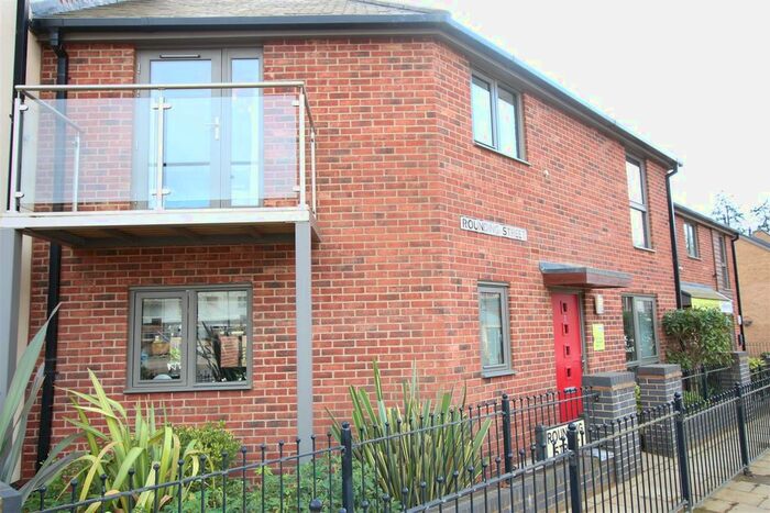 3 Bedroom Property To Rent In Rounding Street, Upton, Northampton NN5