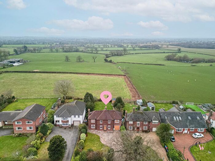 4 Bedroom Detached House For Sale In Whitegate Road, Winsford, CW7