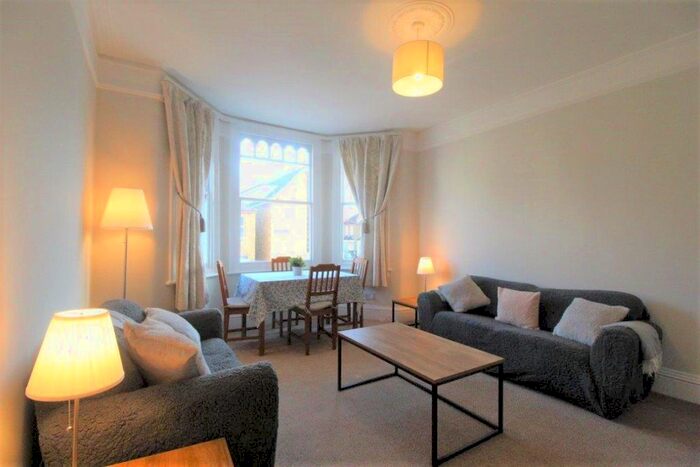2 Bedroom Flat To Rent In Birkbeck Road, London, N12