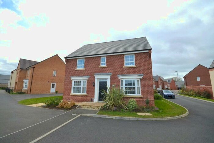 4 Bedroom Detached House To Rent In Garner Lane, Earls Barton, Northampton, NN6
