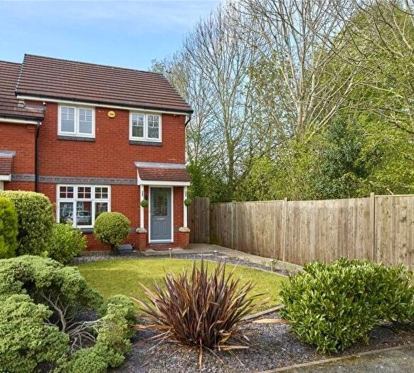 3 Bedroom Terraced House To Rent In Logfield Drive, Liverpool, L19