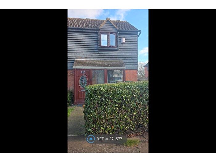 1 Bedroom Semi-Detached House To Rent In Colyers Reach, Chelmsford, CM2