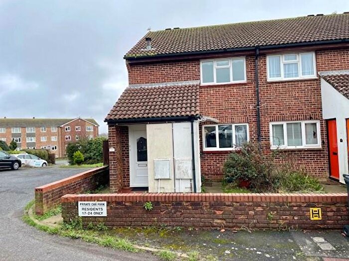 1 Bedroom Apartment For Sale In Edgehill Way, Portslade, BN41