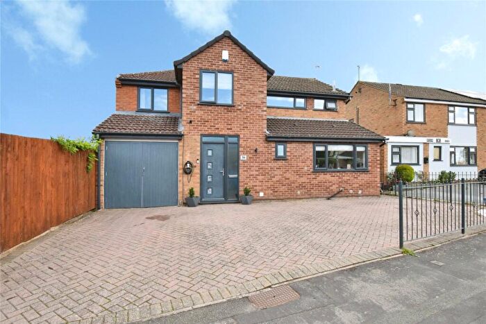 4 Bedroom Detached House For Sale In Durnford Road, Wigston, Leicestershire, LE18