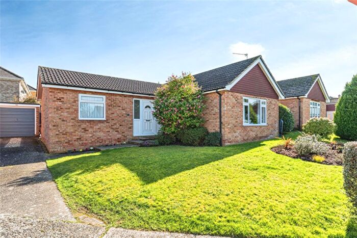 2 Bedroom Bungalow For Sale In Downsview Drive, Midhurst, West Sussex, GU29